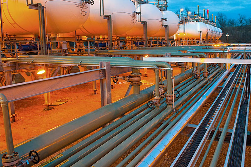 DISTRIBUTION AND EXPLOITATION OF NATURAL GAS